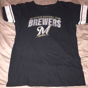 Milwaukee brewers t shirt